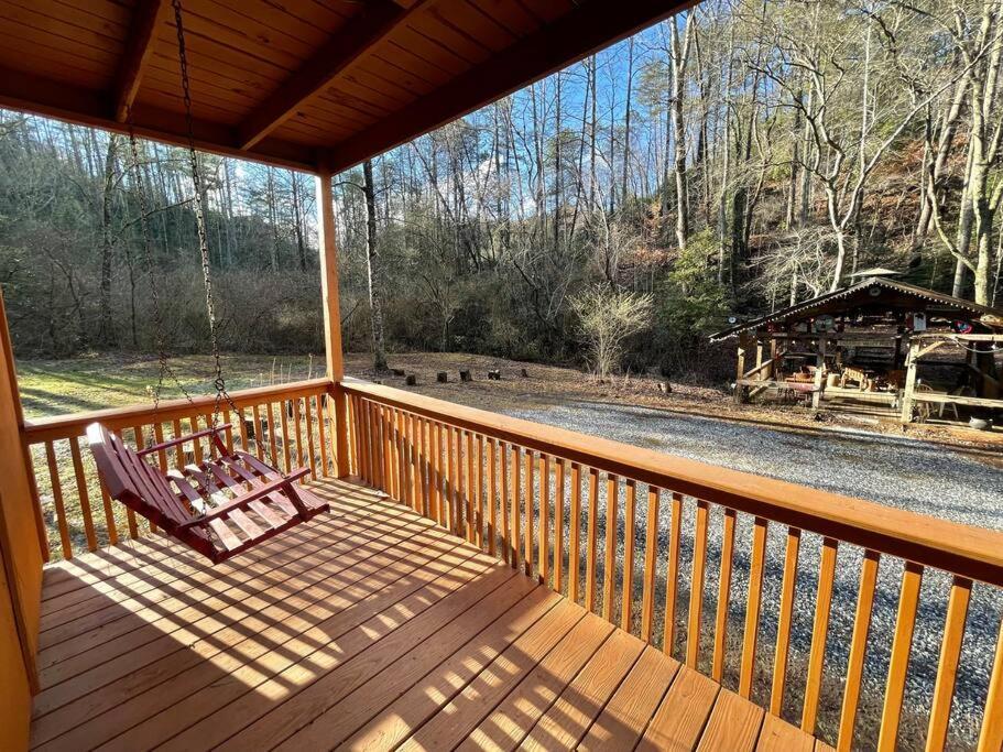 Oktoberfest Themed Cabin In Woods Stream #14 Helen Exterior photo